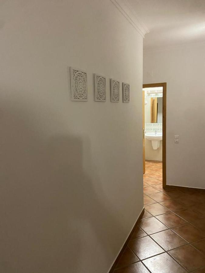 Parra Home Holidays - Close To Gale Beach Guia  Exterior foto